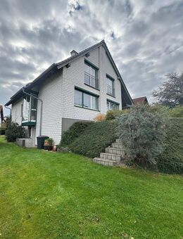 Elegantes Einfamilienhaus mit Garten, Kamin und exklusiven Annehmlichkeiten in Zwickau - Zwickau