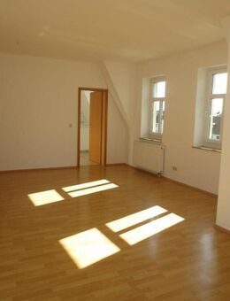 zentrumsnahe 3 Zimmer DG Wohnung in Plauen - Plauen