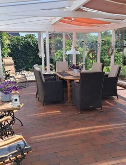 Endlich Ankommen: Großzügig Wohnen mit Rosengarten in Tellingstedt - Tellingstedt