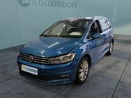 VW Touran, 2.0 TDI Highline | | | |, Jahr 2020 - München