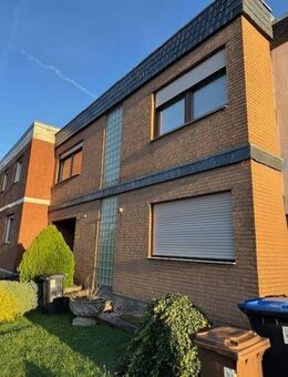 Seltene Gelegenheit: Mittelhaus mit außergewöhnlich großem Grundstück in Brühl-Pingsdorf - Brühl (Nordrhein-Westfalen)