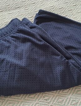 Neue Shorts von H&M. Gr. 146/152 - Berlin