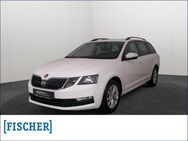 Skoda Octavia, 2.0 TDI Combi Tour hinten, Jahr 2020 - Jena