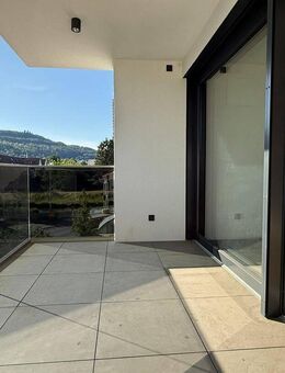 Hochwertige 3-Zi.-Wohnung mit Einbauküche in zentraler Lage von Ebermannstadt - Ebermannstadt