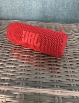 JBL Flip 6 Bluetooth Lautsprecher, Wasserfest, wie Neu - Celle