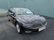 VW Passat Variant, 2.0 TDI Business 7 K, Jahr 2023 - München