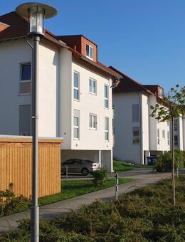 2-R-Wohnung / kleine Dachterrasse/ Vollbad - Schkeuditz