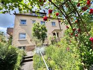 * Beste Halbhöhenlage in S-Wangen! 3-Familienhaus mit großem Grundstück * Doppelgarage * - Stuttgart