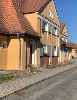 Häuschen mit Garten in der Werkssiedlung Zschornewitz - Gräfenhainichen