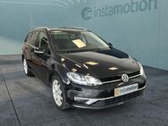 VW Golf Variant, 2.0 TDI Golf VII Highline RearVi, Jahr 2020 - München