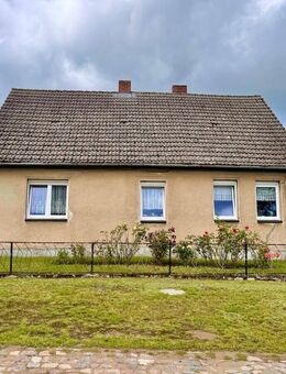 HORN IMMOBILIEN ++ hübsch modernisiertes Einfamilienhaus in Plöwen bei Löcknitz - Plöwen