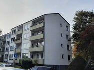 Attraktive, helle 2,5 Raumwohnung mit Blick über Aachen. Balkon u. Garage - Aachen