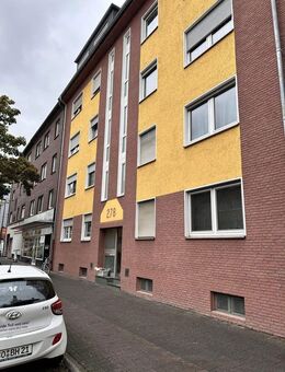 Provisionsfrei! 3-Zimmer-Wohnung mit ERBPACHT & Potenzial in Düsseldorf-Wersten - Düsseldorf