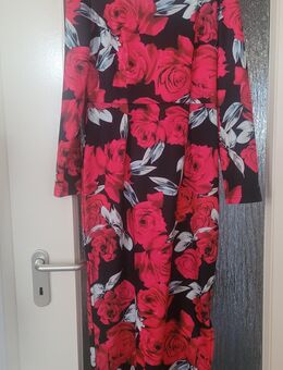 Kleid mit Rosen neu - Hannover