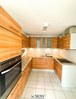 Zentral & ruhig: Gepflegte 4-Zi.-Maisonette mit Balkon, EBK & TG-Stellplatz in Leingarten! - Leingarten