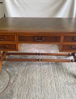 Antiken Schreibtisch - Mönsheim