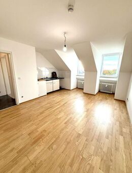 Attraktives Apartment mit großem Tageslichtbad in München-Laim - ideal für Singles - München