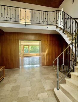 Einfamilienhaus mit großem Garten, Terrasse & Balkon, 274 m² zu vermieten - Hanau (Brüder-Grimm-Stadt)