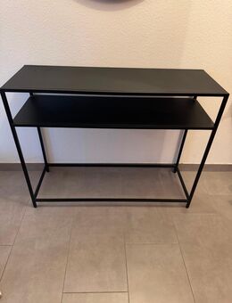 Schwarzes Regal - Pulheim