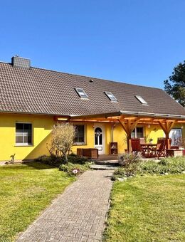 HORN IMMOBILIEN bei Pasewalk, großes Einfamilienhaus, 5 Zimmer, großes Grundstück, Pool, Garage, EBK - Schönwalde