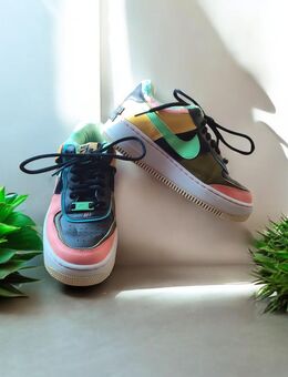 Flauschige Nike Air Force 1 Shadow Limited Edition - Dürmentingen