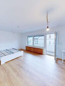 Vollmöbliertes WG-Zimmer mit Süd-Balkon am Schloss Oberschleißheim - Oberschleißheim