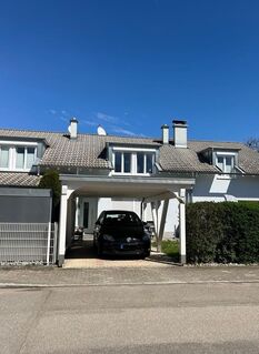 Gemütliches Reihenmittelhaus mit 2 Stellplätzen in Hausen im Wiesental