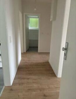 Helle 3-Zimmer-Wohnung in Itzehoe-Edendorf - frisch saniert & bezugsfrei ab 01.10. - Itzehoe