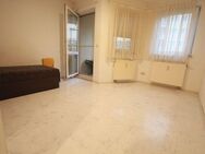 Gemütliche 1-Zimmer-Etagenwohnung mit Balkon & Stellplatz in Fürth - Provisionsfrei! - Fürth