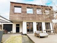 Saniertes Einfamilienhaus mit großem Garten und Garage in Duisburg-Rheinhausen - Duisburg