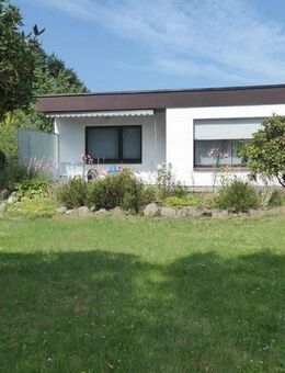 Wohlfühloase ! 3-4 Zimmer Endbungalow mit schönem Grundstück in Norderstedt Garstedt zu verkaufen!!! - Norderstedt