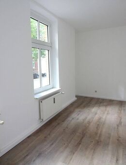 Charmante 2,5-Zimmer- Erdgeschoss Wohnung in Recklinghausen - Recklinghausen