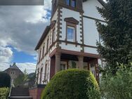 Kleine Villa mit Einliegerwohnung und prachtvollen Grundstück - Mürlenbach - Mürlenbach