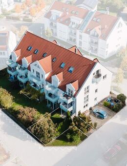 Attraktive Wohnung mit Gartennutzung, 2 TG Stellplätzen u. 1 Außenstellplatz, sofort bezugsfrei - Ochsenhausen