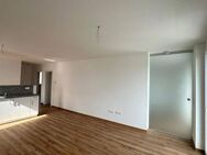 Moderne 3 Zimmer Wohnung mit unverbautem Ausblick, Glasdesign & Einbauküche - Kemnath