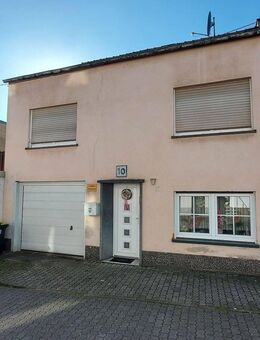 Gepflegtes Einfamilienhaus mit Garten in Saarlouis-Roden - Saarlouis