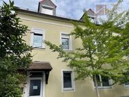 Hübsche 2-Zimmer-Wohnung mit Pkw-Stellplatz in Kitzingen - Kitzingen