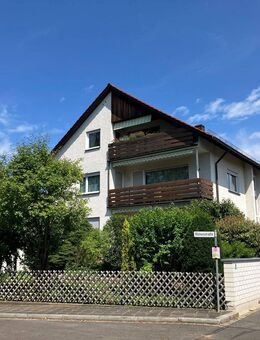 Komplett sanierte Erdgeschosswohnung mit Gartenparadies - Schwaig (Nürnberg)