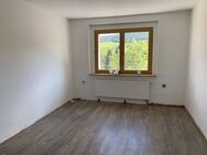 2 Monate mietfrei - Helle und schöne 3-Raum-Wohnung inkl. Einbauküche - Oberwiesenthal