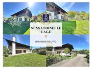 Landhausvilla mit separater Einliegerwohnung in exzellenter Lage - Brannenburg