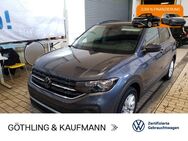 VW T-Cross, 1.0 TSI Life 81kW APP, Jahr 2023 - Eschborn