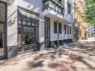 Freie 2-Zi.-Wohnung mit Loggia sucht neue Bewohner:innen mit einer Vision - Berlin