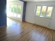 Renovierte Etagenwohnung im EG mit EBK - Amberg