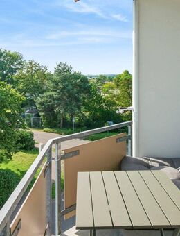 Frisch renovierte 3-Zimmer-Eigentumswohnung mit Stellplatz in Hügelsheim - Hügelsheim
