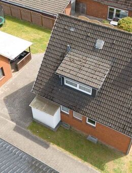 Ruhige Lage in Stade - Charmantes Haus mit schönem Grundstück - Stade (Hansestadt)