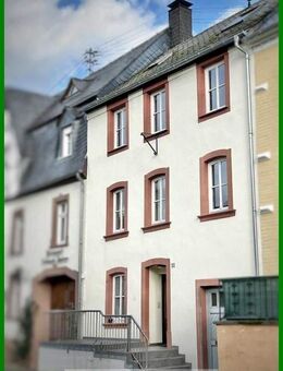 Perfekte Existenzgrundlage! Renditeobjekt mit 3 komplett eingerichteten Ferienwohnungen nahe Bernkastel-Kues - Zeltingen-Rachtig