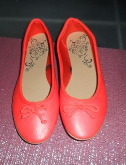 Tolle Ballerinas Gr 40 - Neunkirchen Zentrum