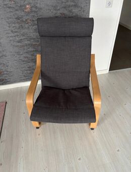 Sessel mit Hocker - Langenfeld (Rheinland)