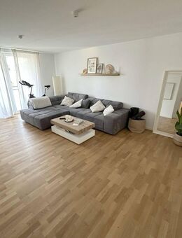 Traumhaft helle und moderne 3,5 ZW mit 2 Balkonen in Würzburg Frauenland - Würzburg