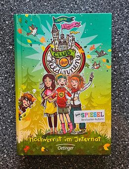 Club Heldinnen "Hochverrat im Internat" von Nina Weger - Sankt Leon-Rot